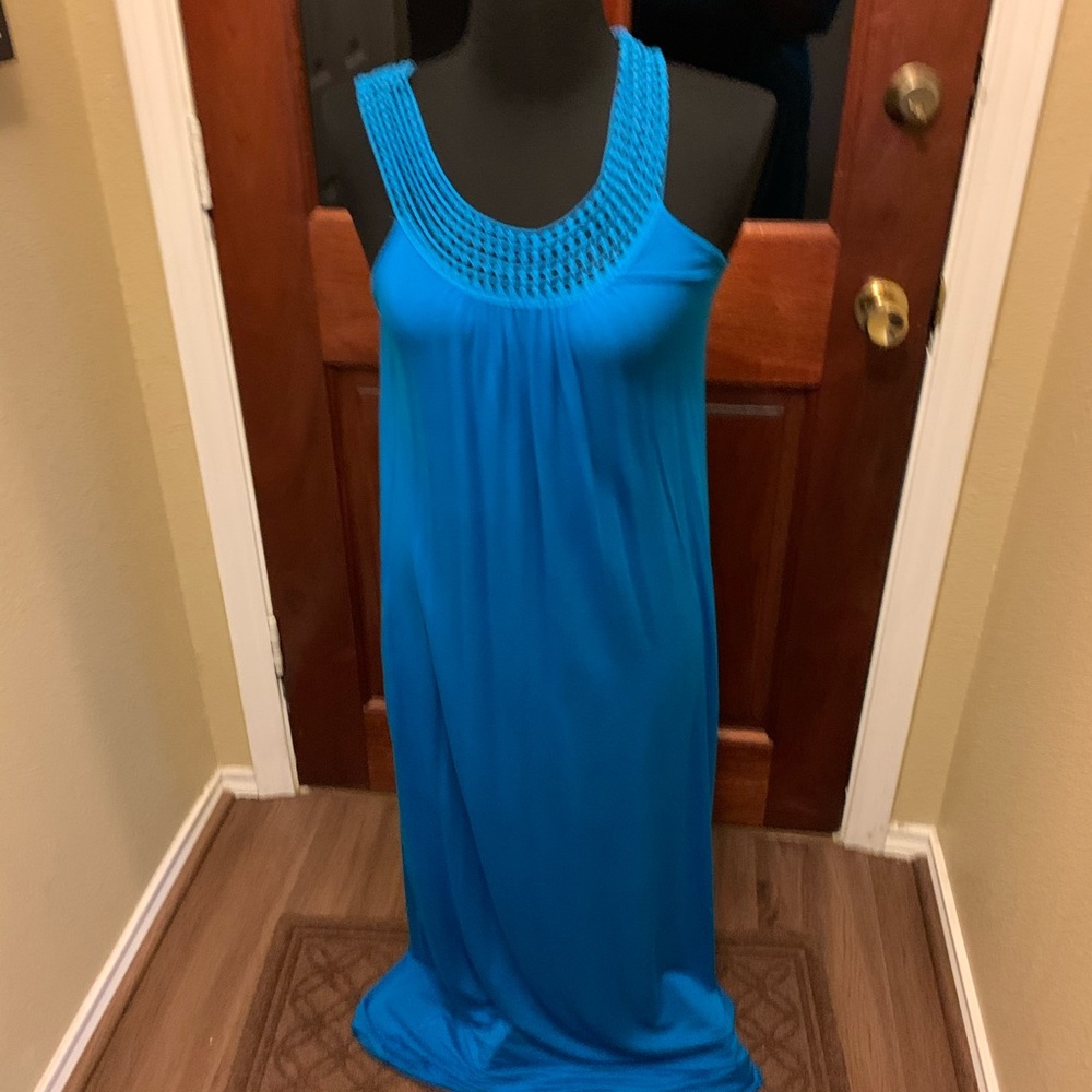 Flattering turquoise maxi dress